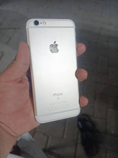 Apple iPhone 6S