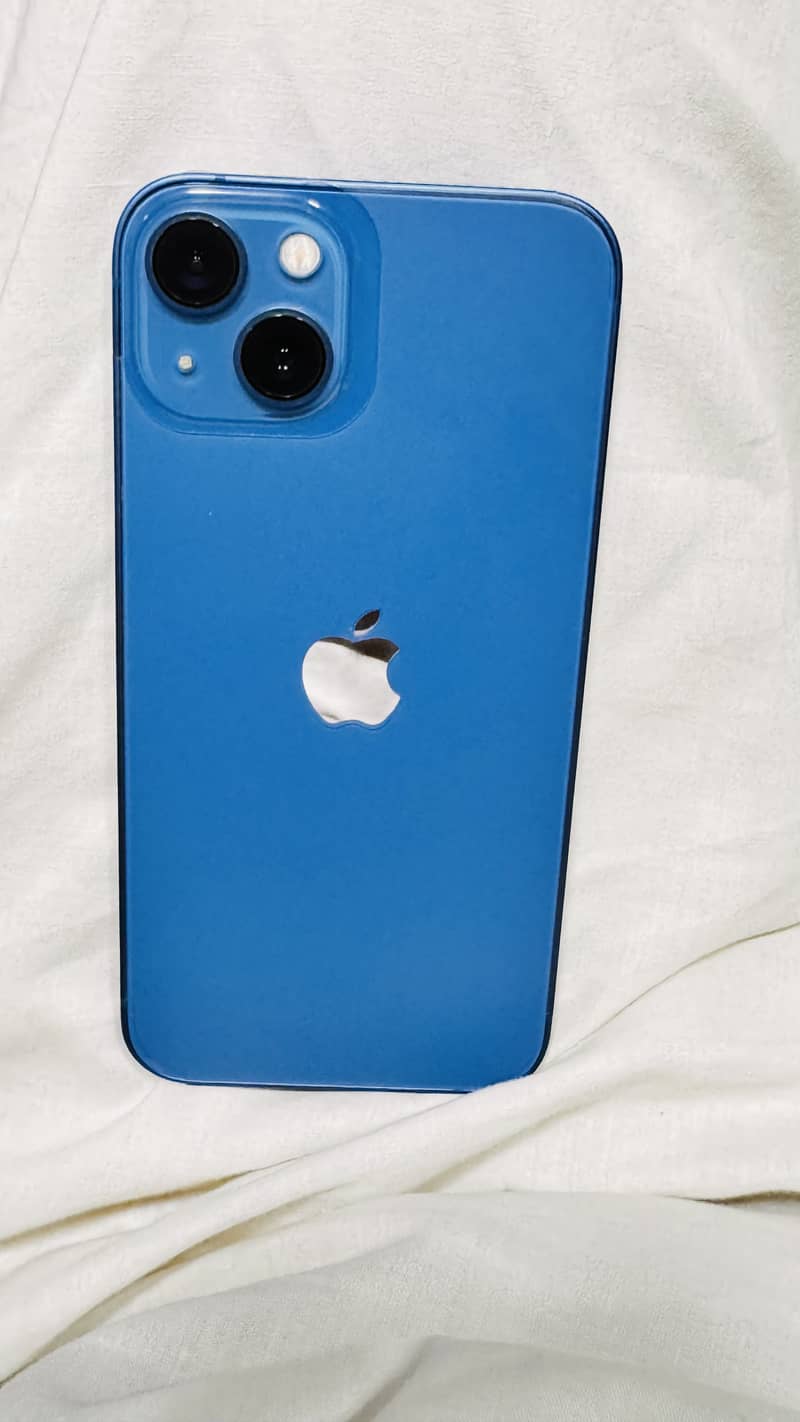 Apple iPhone 13 1