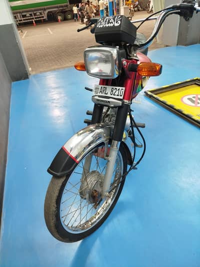 HONDA 70 MODEL 2022