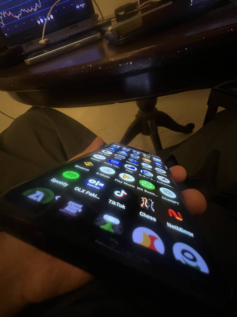Sharp Aquos Zero 2