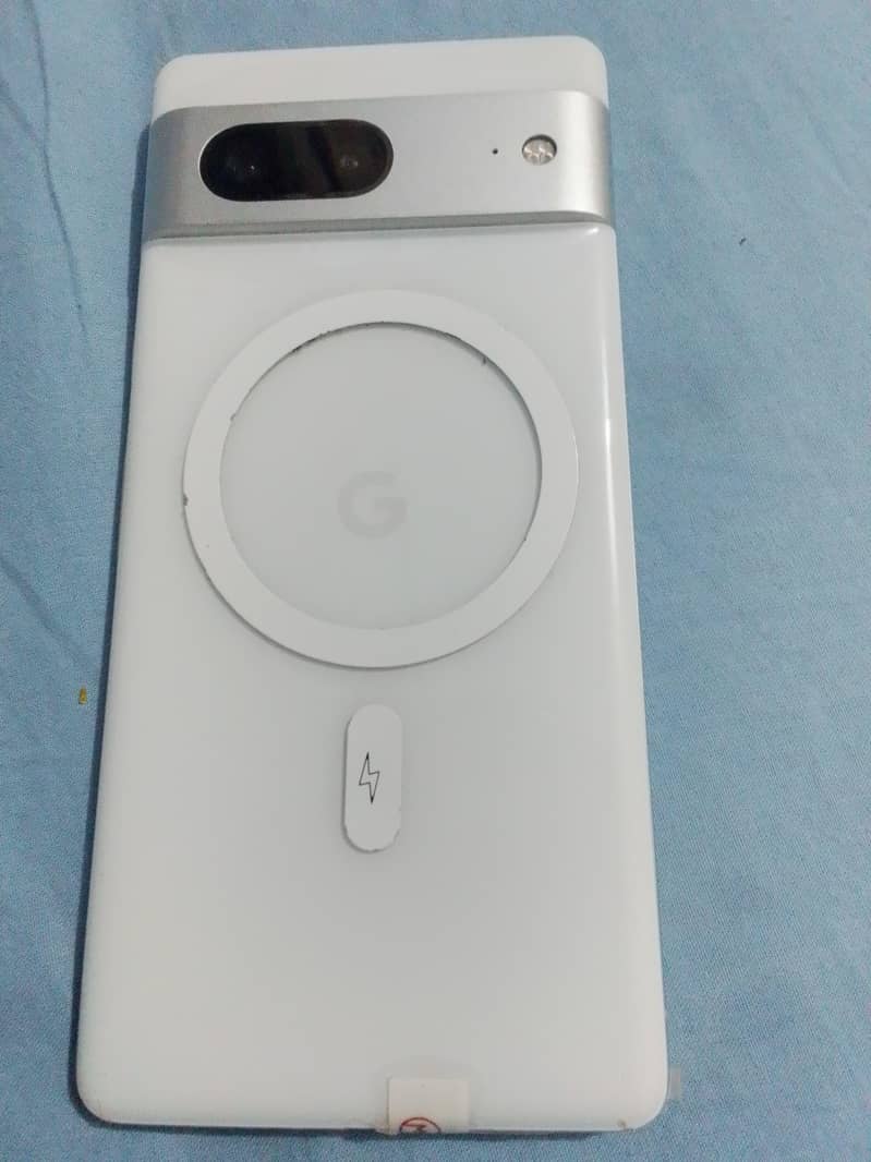 Google Pixel 7 3
