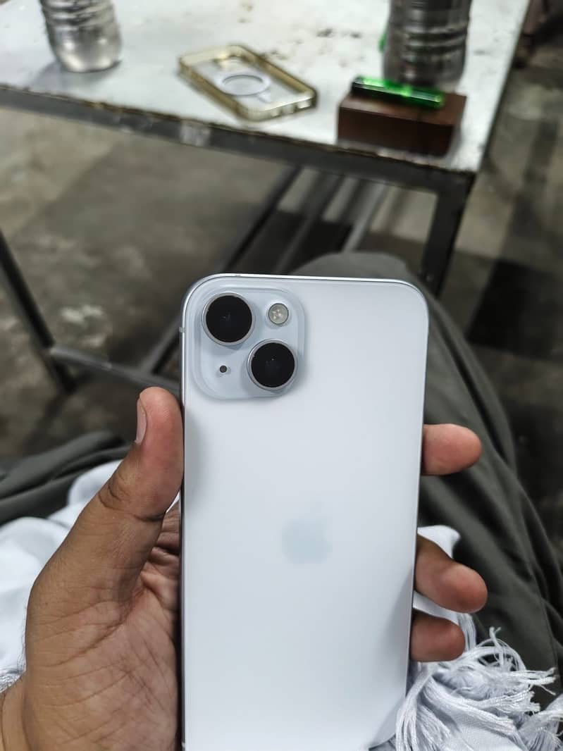 Apple iPhone 15 plus 5