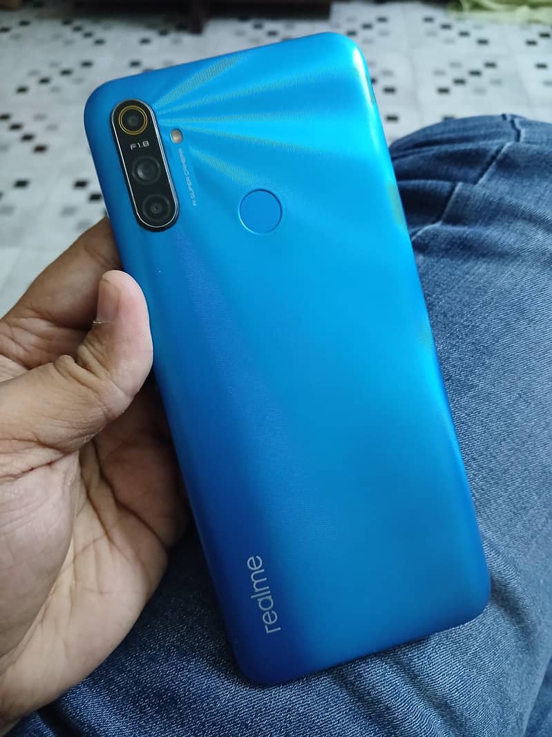 Realme C3 10