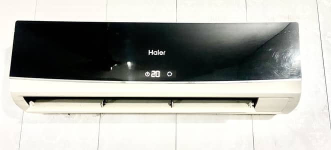 Haier AC 1 Ton - Like brand new - Final Price 40k