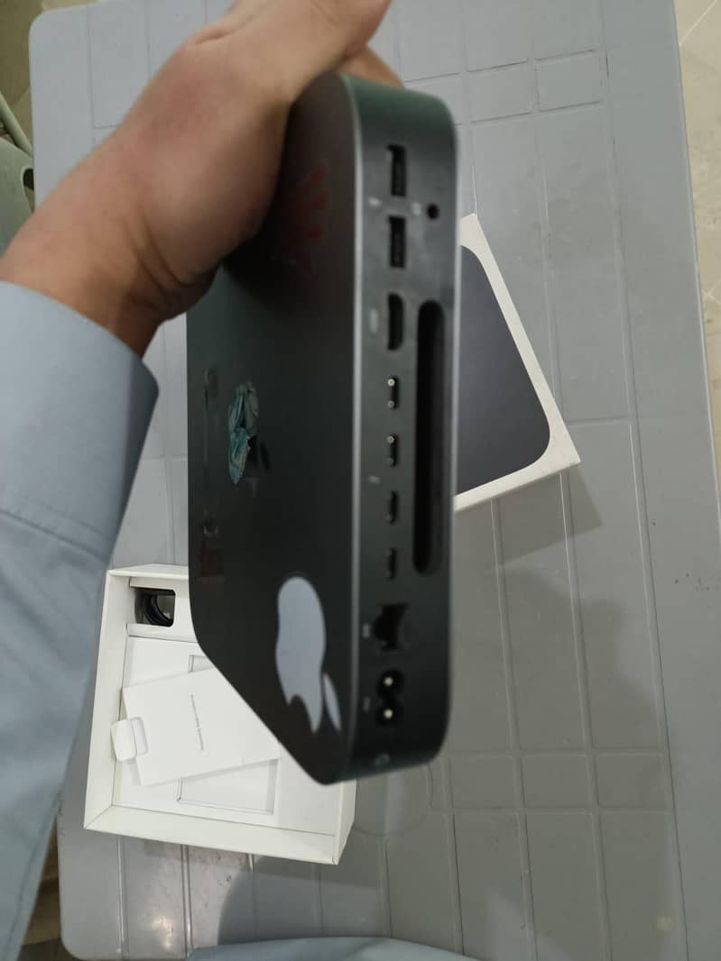 Mac Mini 1