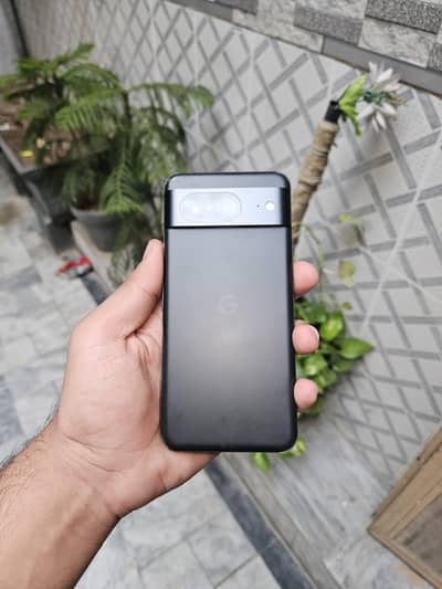 Google Pixel 8