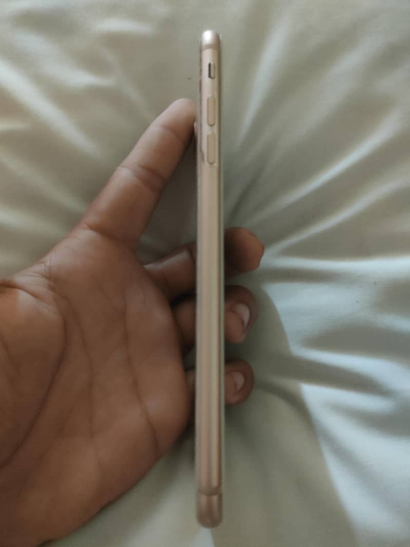 iphone 8 plus 3