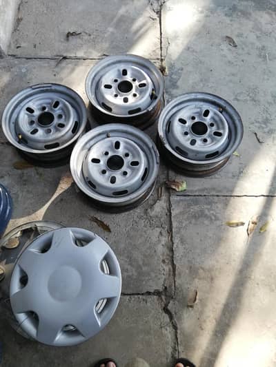 Rims 12 size and wheel covers