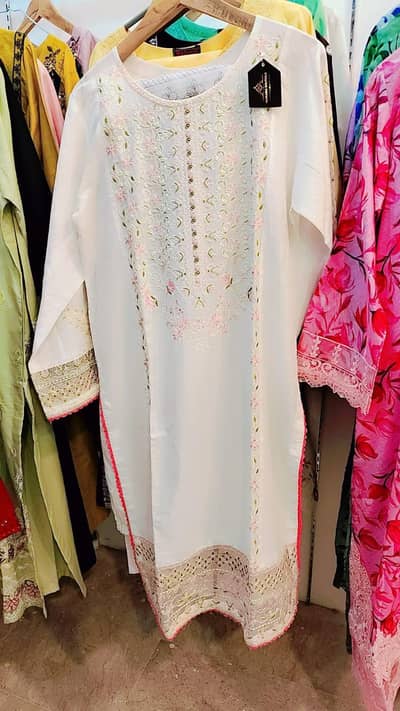 shop closing sale 129 brand new ladies clothes and co-ord sets. . .