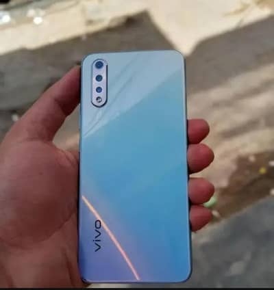 Vivo S1