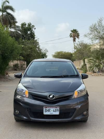 Toyota Vitz 2013