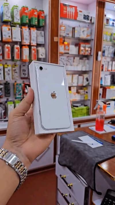 Apple iPhone SE 128GB PTA approved WhatsApp 0349/76/12/374