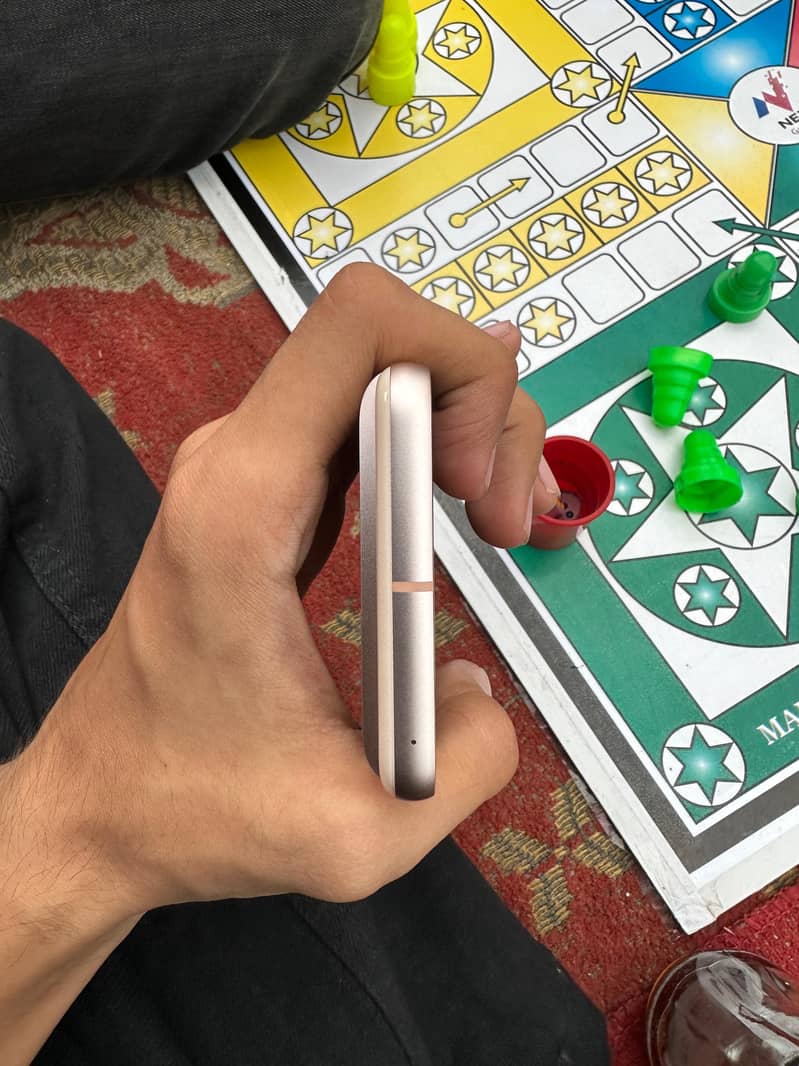 Google Pixel 8 2