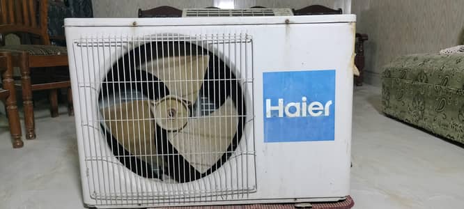 Haier Air Conditioner Non Inverter 1.5 ton used.