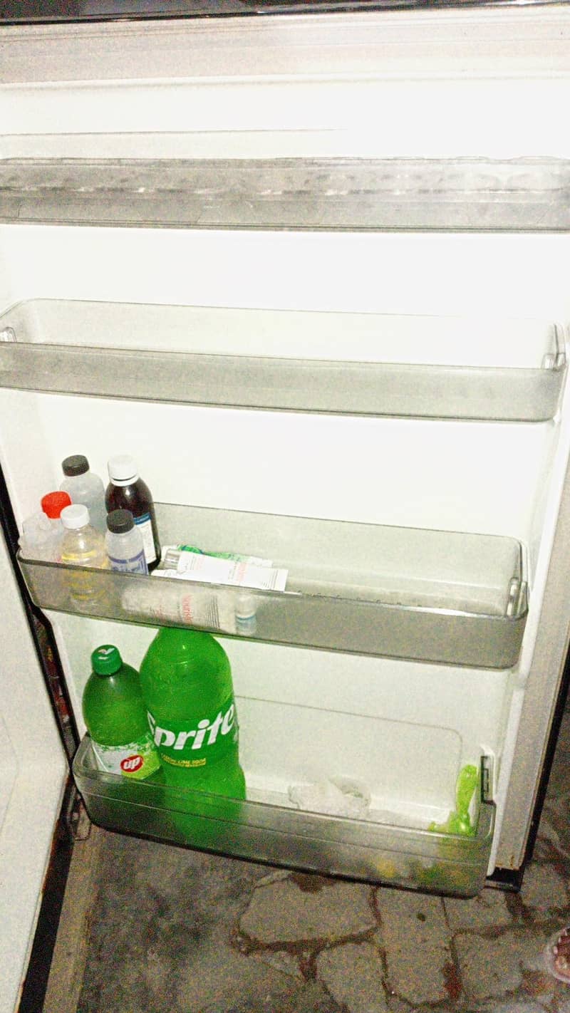 refrigerator 3