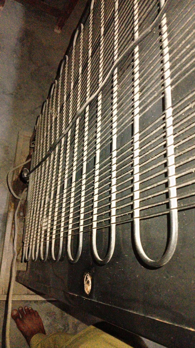 refrigerator 4