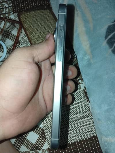Apple iPhone 15 plus