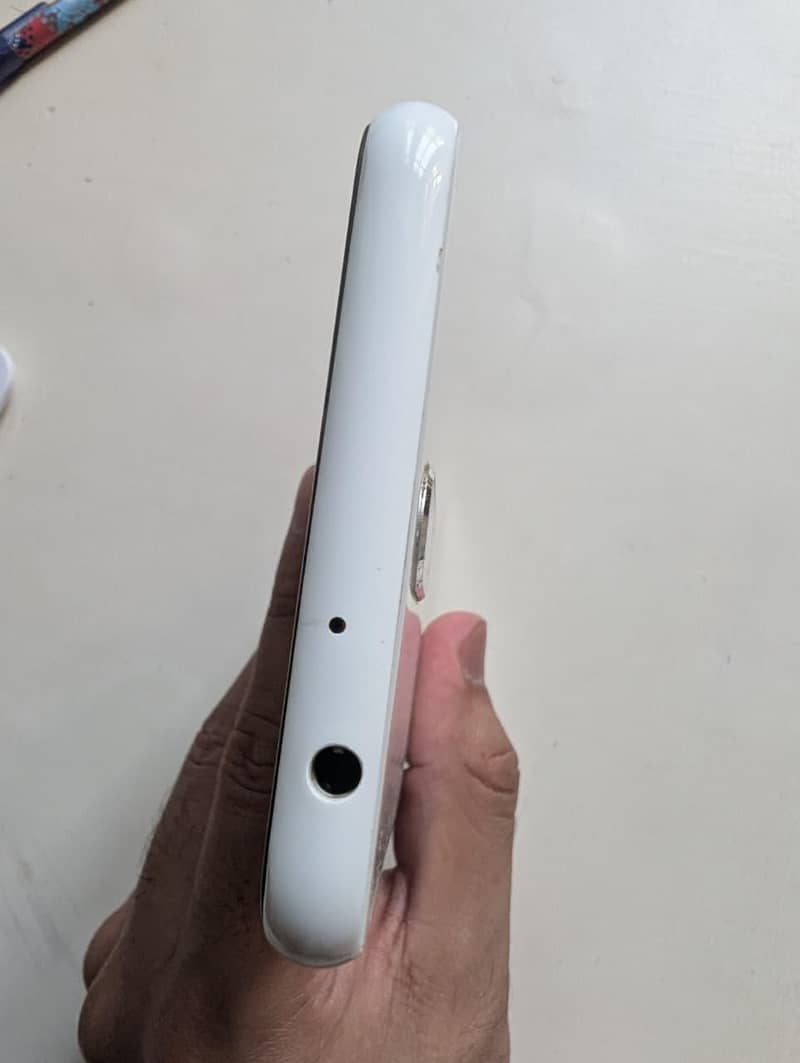 Nokia 5.1 Plus 6