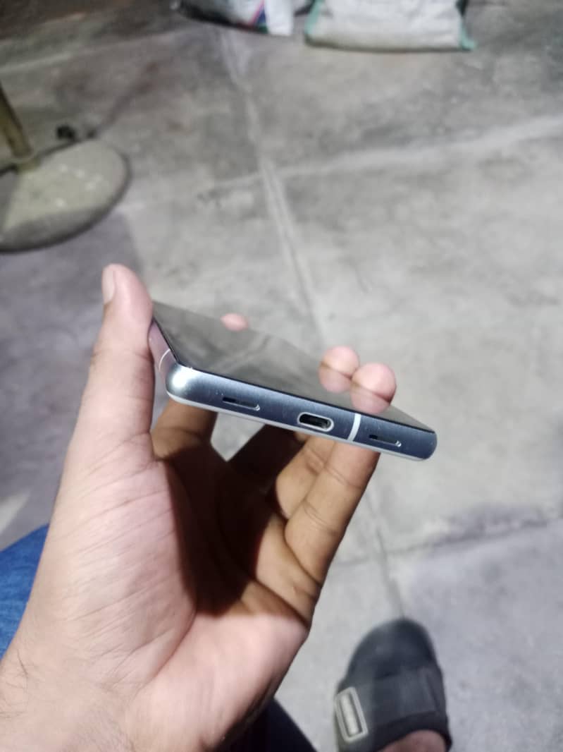 Google Pixel 7a 1
