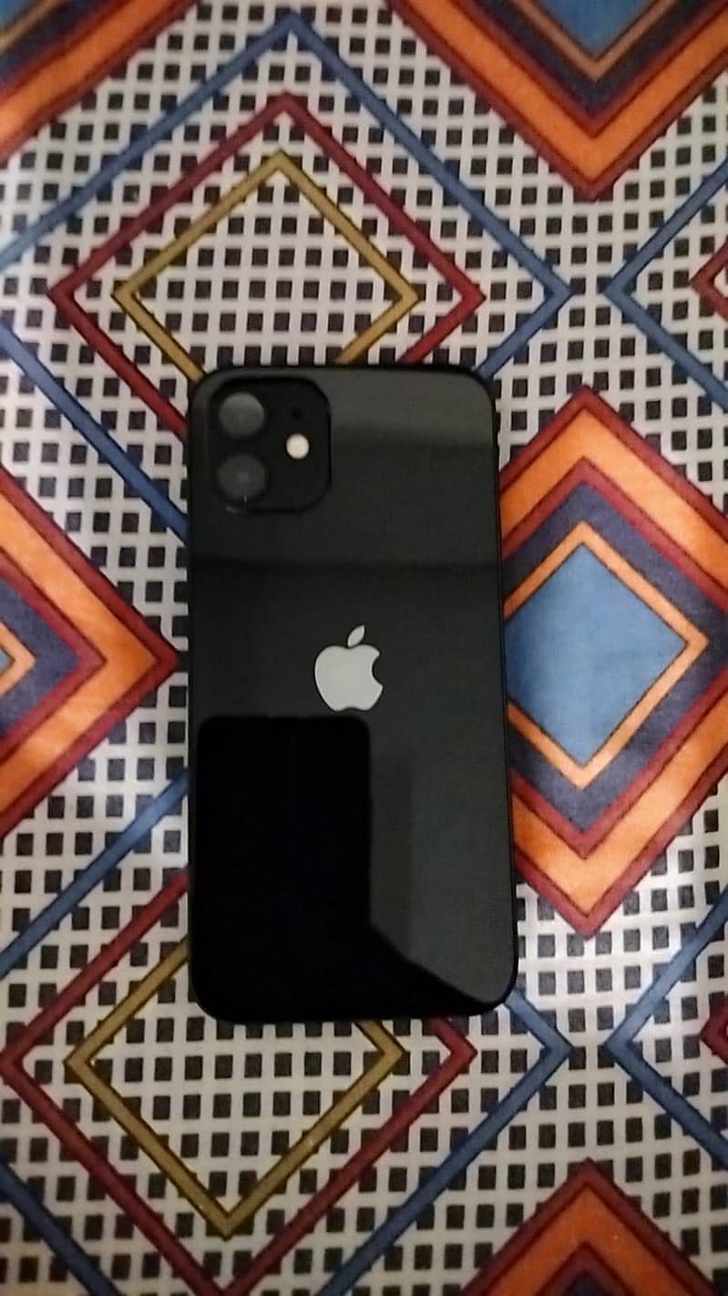 Apple iPhone 12 2
