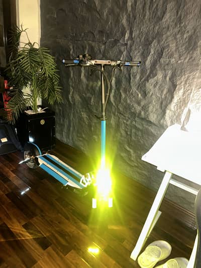 SPEEDWAY 4 FAST ELECTRIC SCOOTIE MODDED