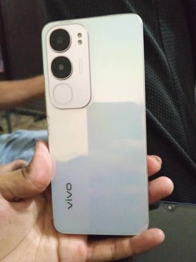 Vivo y 19