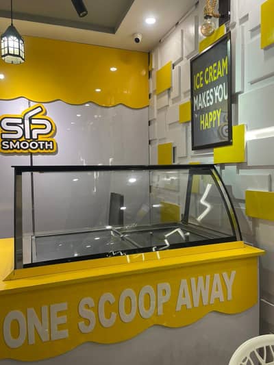 Commercial Ice Cream Chiller