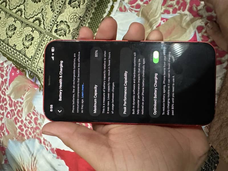 Apple iPhone 12 4