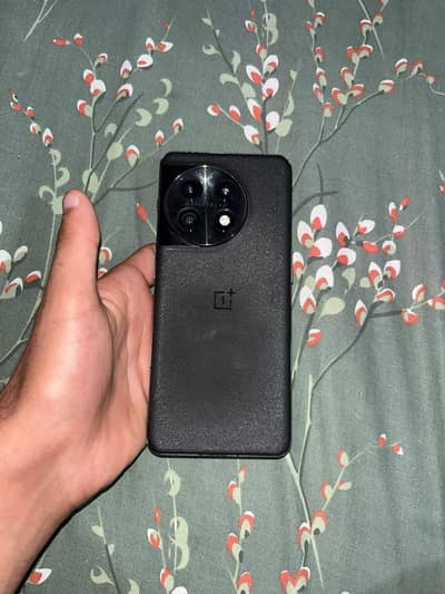 One Plus 11 256gb