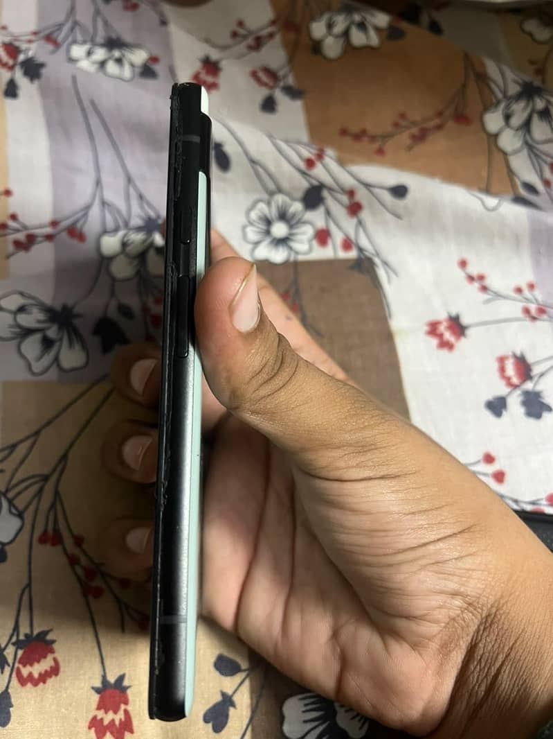 Google Pixel 6a 3