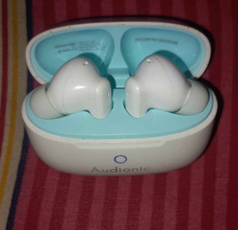 690 ion audionic 1