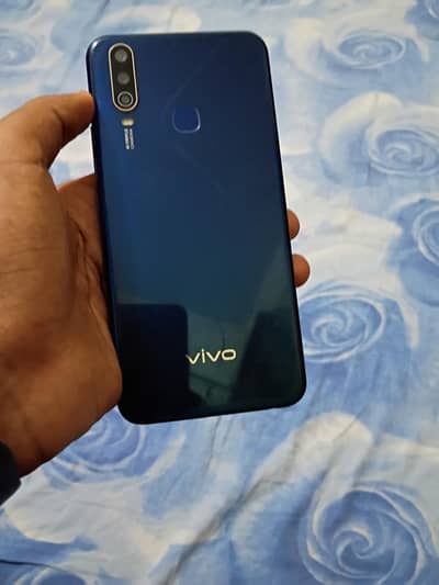 Vivo Y15
