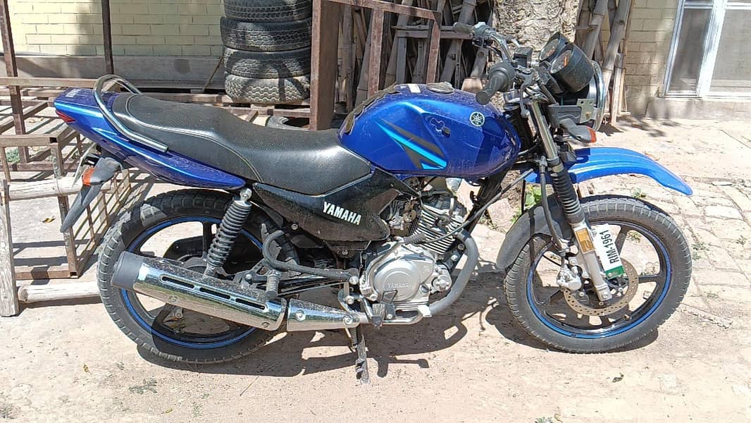 Yamaha 1