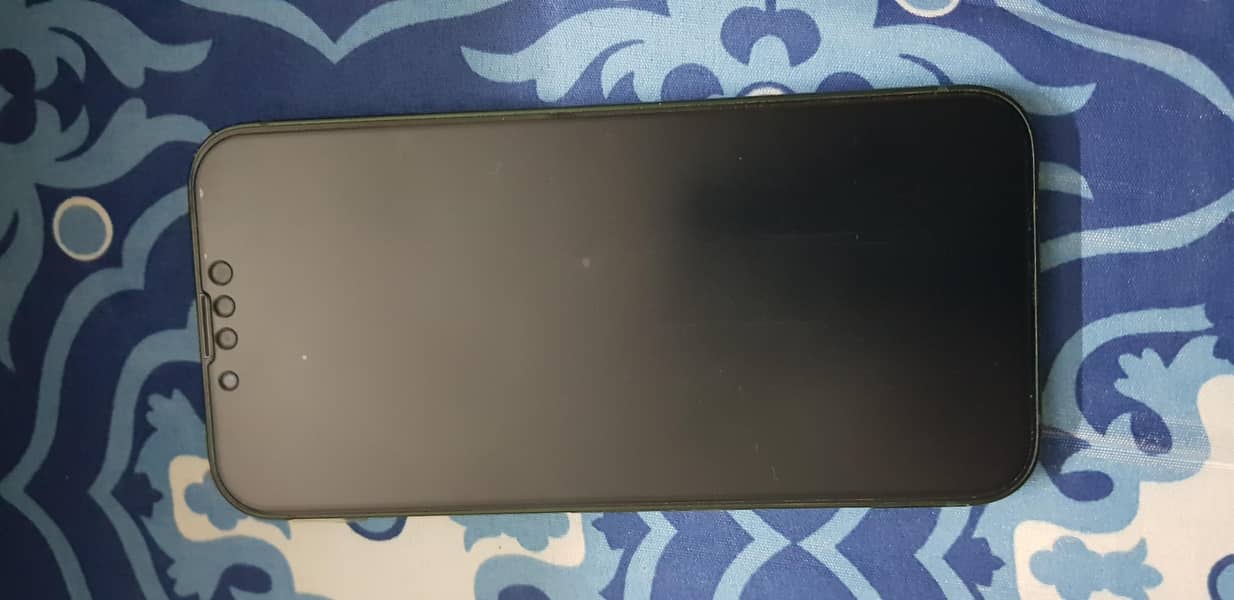 Apple iPhone 13 3