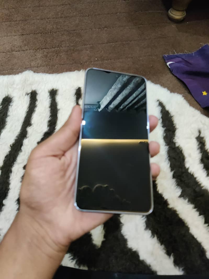 Google Pixel 8 Pro 10