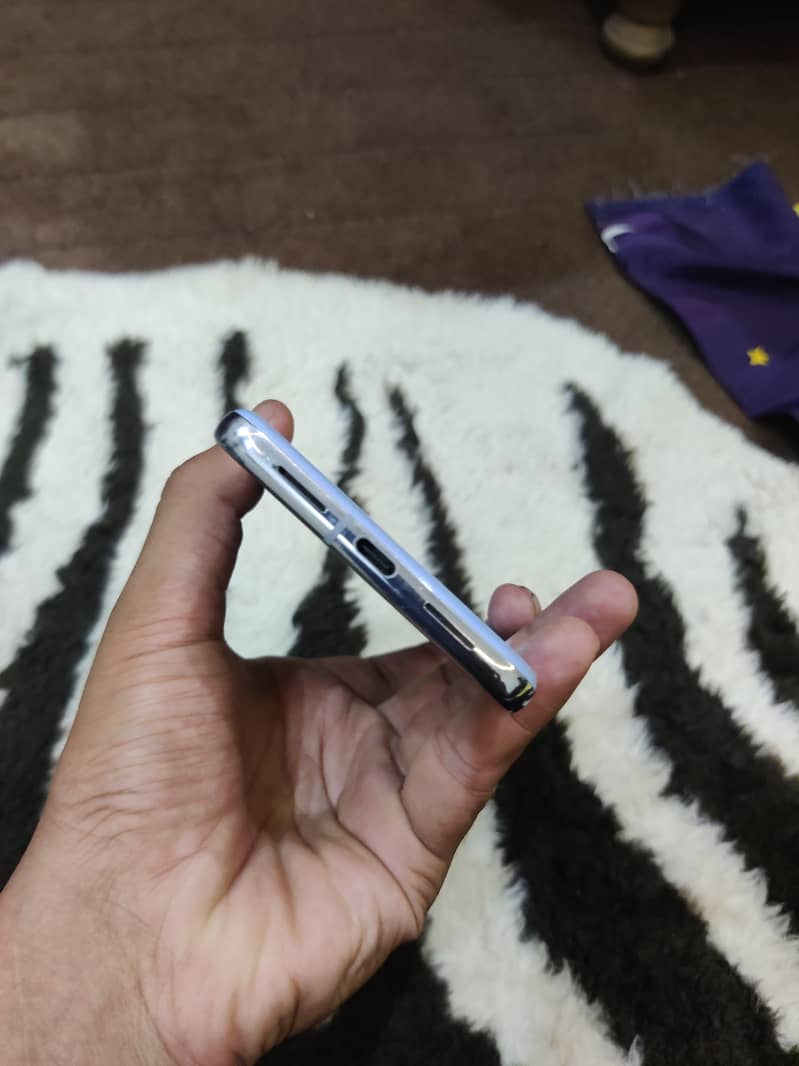 Google Pixel 8 Pro 11