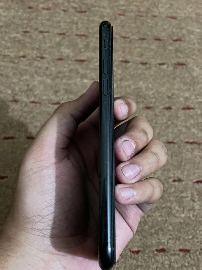 Apple iPhone SE2 2