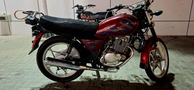 Suzuki GS 150 SE 9/10 condition