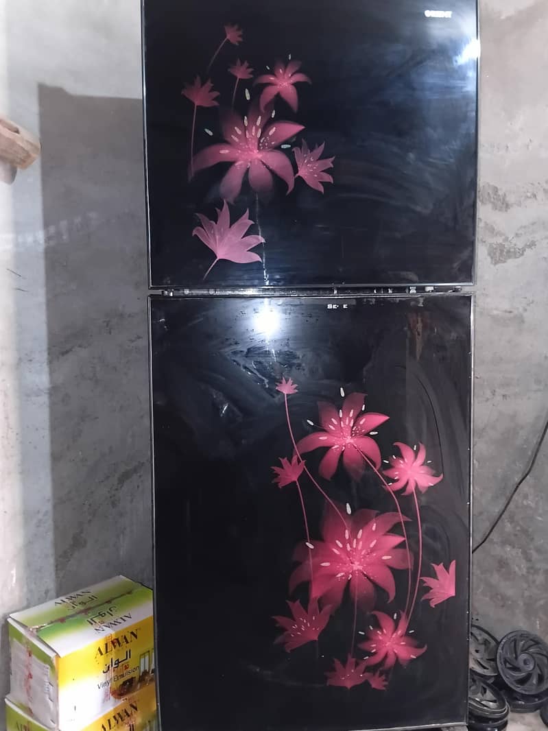 refrigerator 0