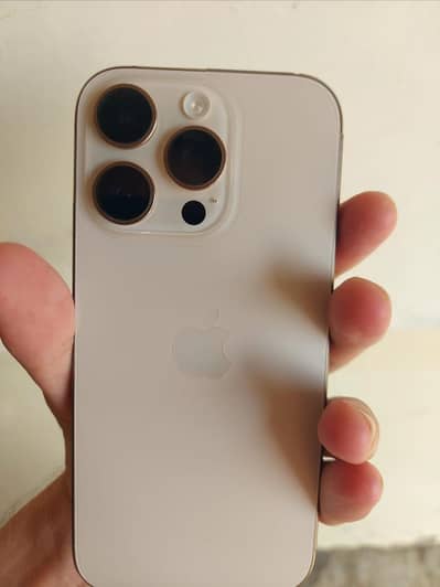 Apple iPhone 16 Pro