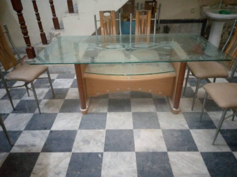 Dining table plus chairs 6 1