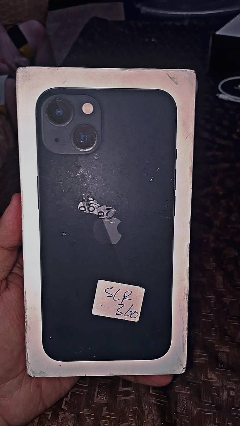 Apple iPhone 13 2
