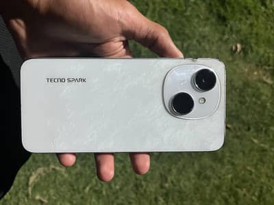 Tecno Spark Go 1
