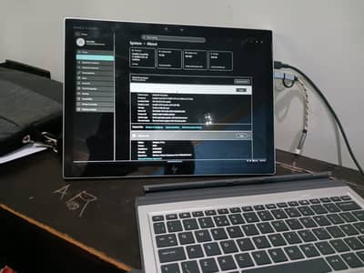 HP ELITE X2    ( negotiable price )