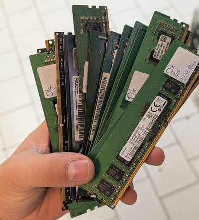DEAD. . . RAMS BUYER 03153030056 WATSAPP DESKTOP RAM PRICE 300/400