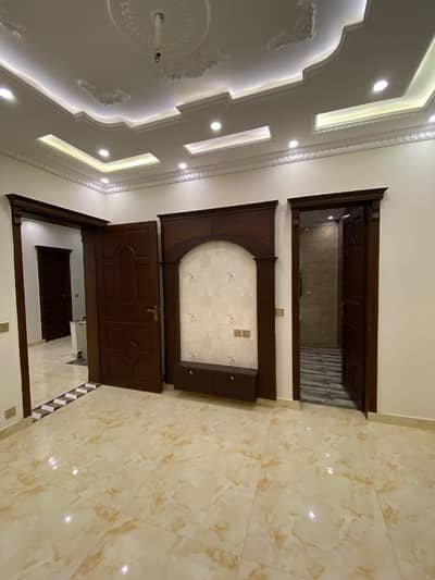 5 Marla Residence House For Sale Brand New Fast Entry