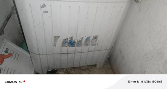 homeage washing machine ha dry ki moter khrab ha washing ok ha