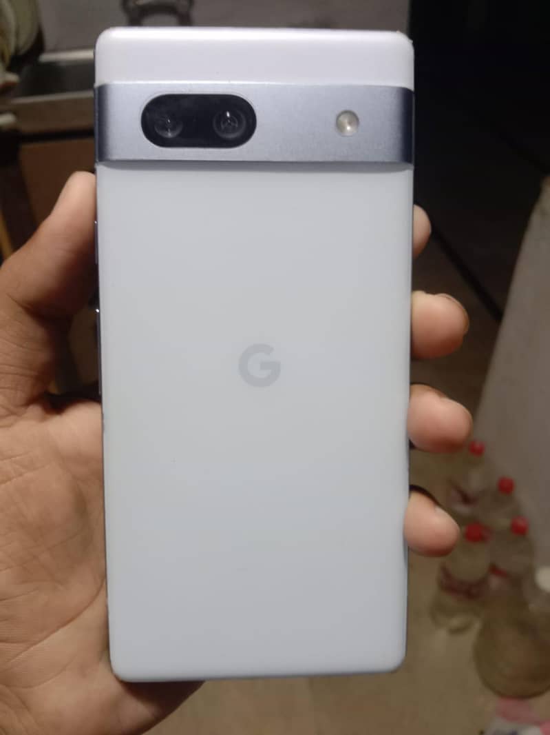 Google Pixel 7a 5
