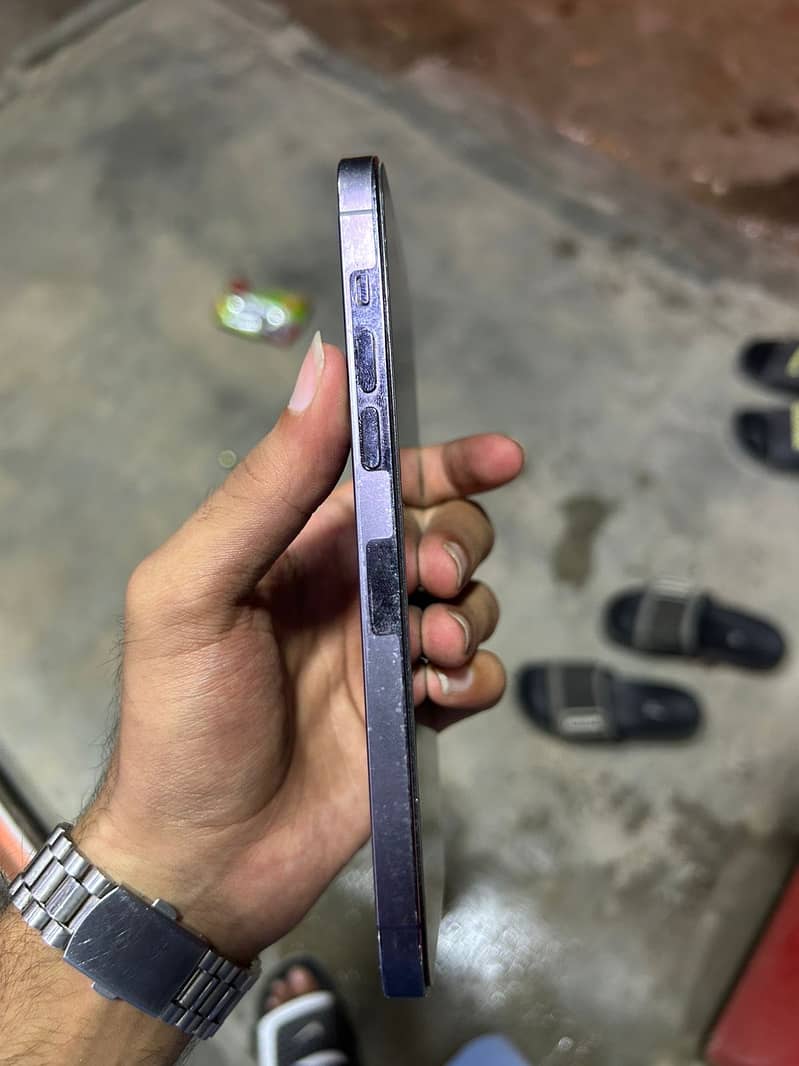 Iphone 14 pro max 1