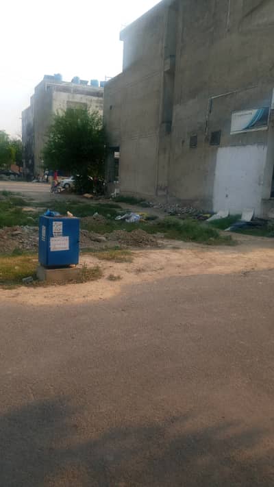 Commercial Plot For Sale H Block 4.26 Marla